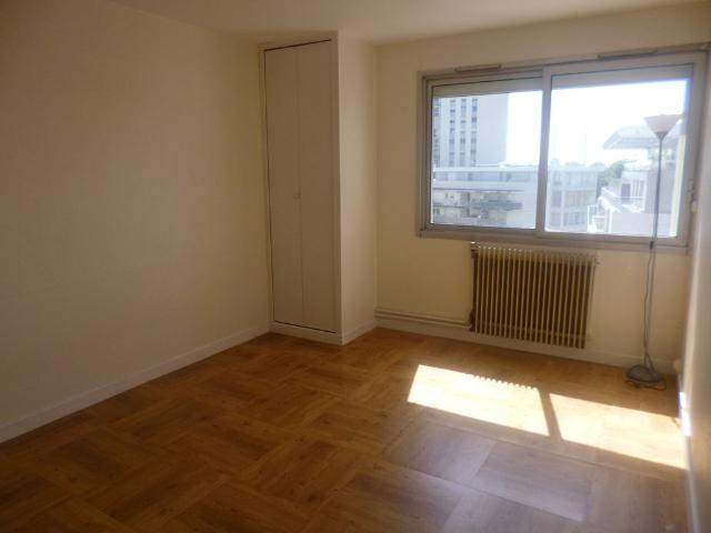 Appartement 1 pièce, 24 m² à louer à Reims 51100