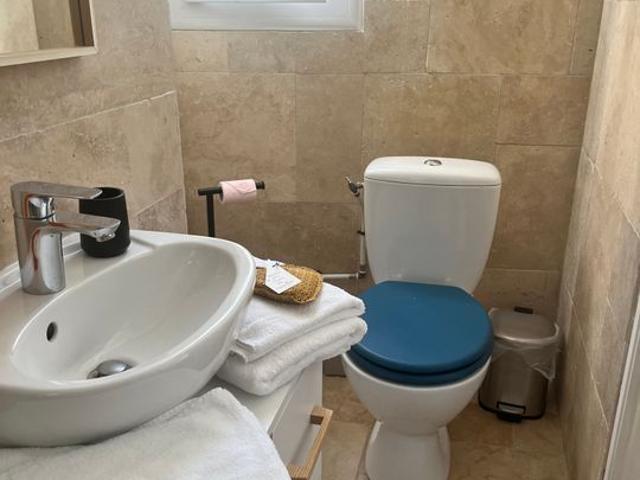 Appartement 1 pièce, 24 m² à louer à Toulon 83000