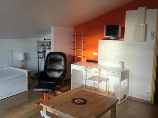 Appartement 1 pièce, 25 m² à louer à Meylan 38240