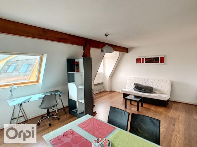 Appartement 1 pièce, 25 m² à louer à Montluçon 03100