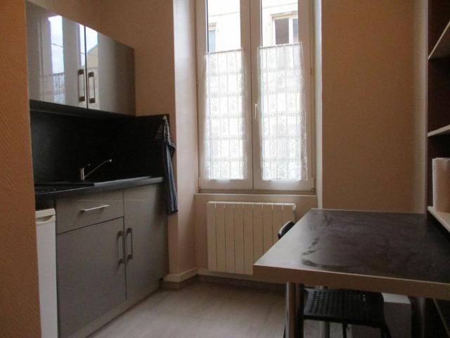 Appartement 1 pièce, 25 m² à louer à Belfort 90000