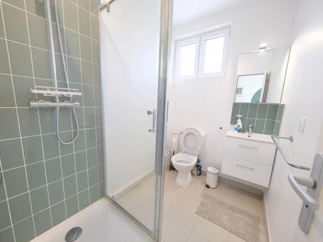 Appartement 1 pièce, 25 m² à louer à Bron 69500