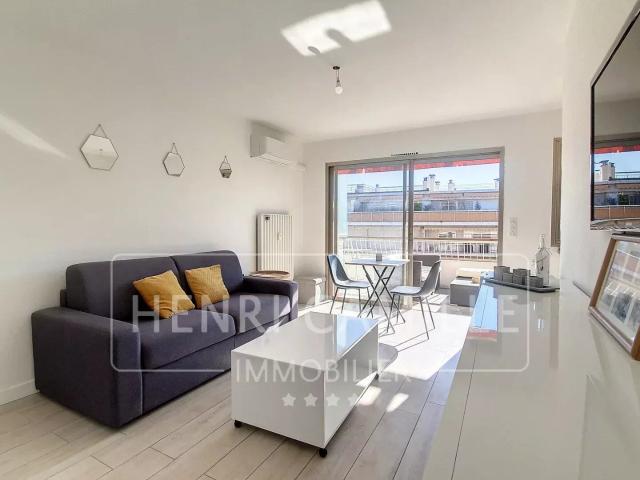 Appartement 1 pièce, 25 m² à louer à Cannes 06400