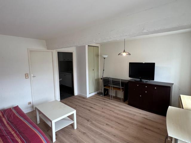 Appartement 1 pièce, 25 m² à louer à Castres 81100