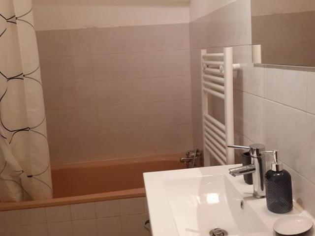 Appartement 1 pièce, 25 m² à louer à Grenoble 38000