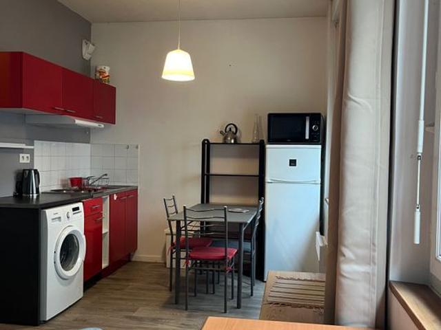 Appartement 1 pièce, 25 m² à louer à Grenoble 38000