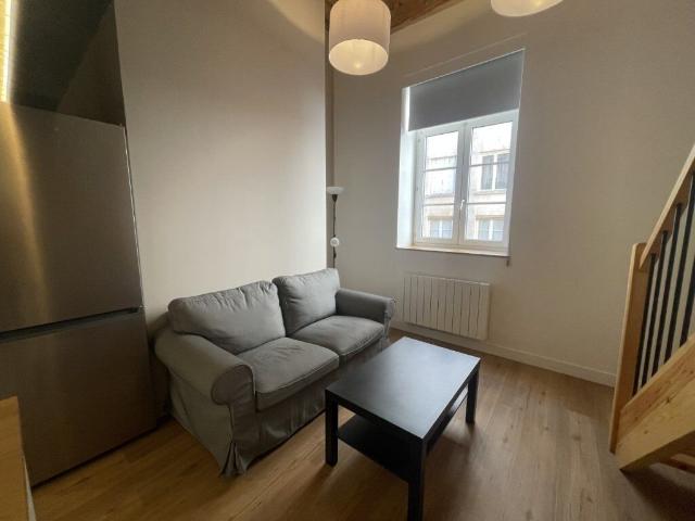 Appartement 1 pièce, 25 m² à louer à Lyon 1 69001