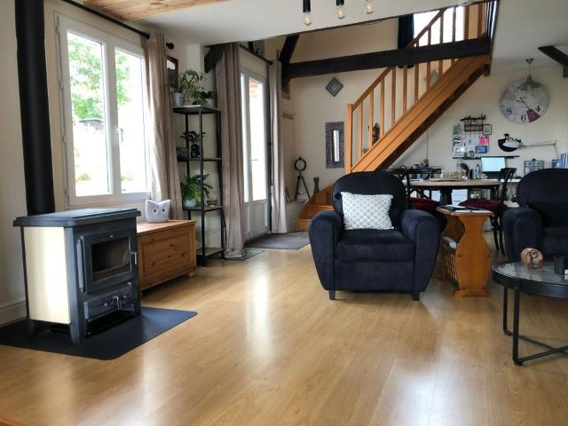 Appartement 1 pièce, 25 m² à louer à La Trinité Porhoët 56490