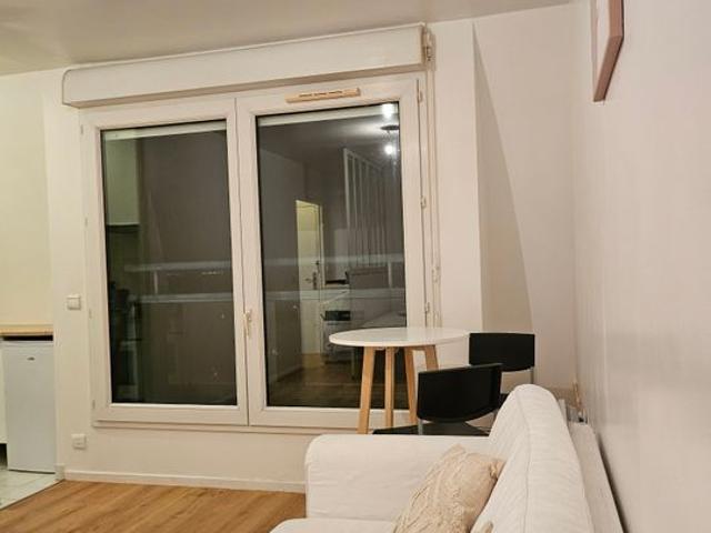 Appartement 1 pièce, 25 m² à louer à Pontoise 95000