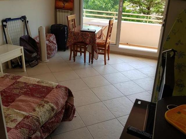 Appartement 1 pièce, 25 m² à louer à Saint Raphaël 83530