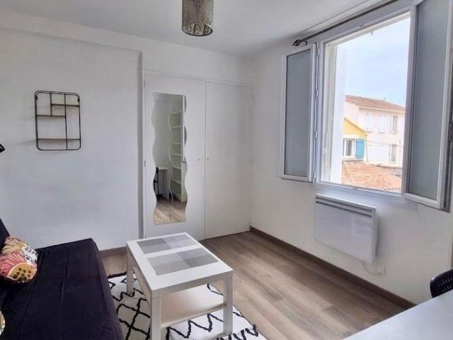 Appartement 1 pièce, 25 m² à louer à Toulon 83000