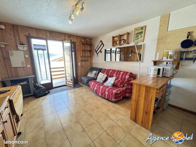 Studio 1 pièce 26 m²