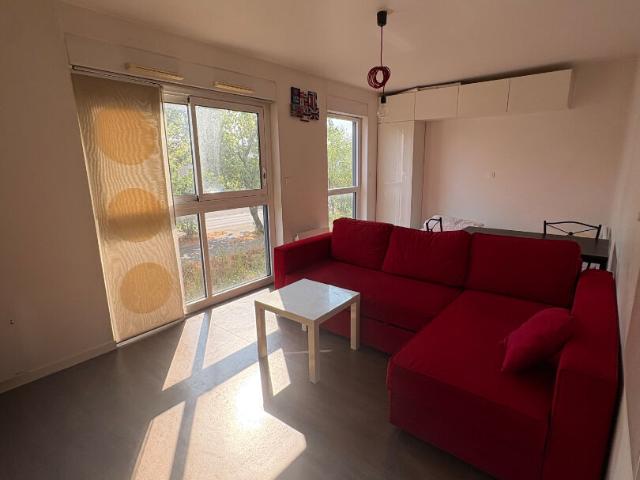Appartement 1 pièce, 26 m² à louer à Nantes 44300