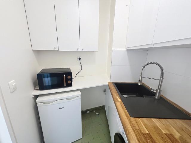 Appartement 1 pièce, 26 m² à louer à Nice 06000