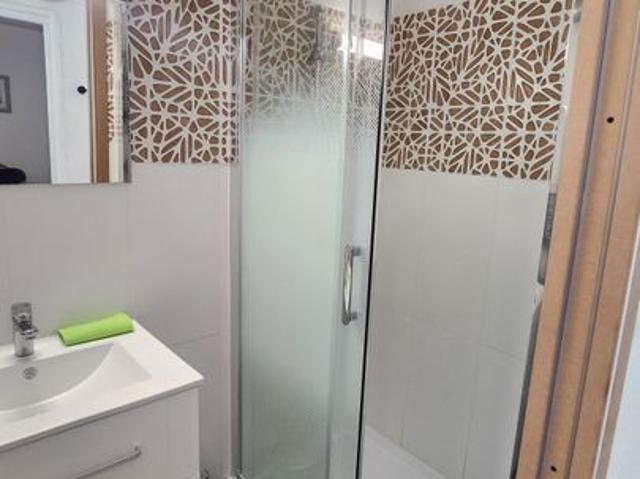 Appartement 1 pièce, 26 m² à louer à Nîmes 30000