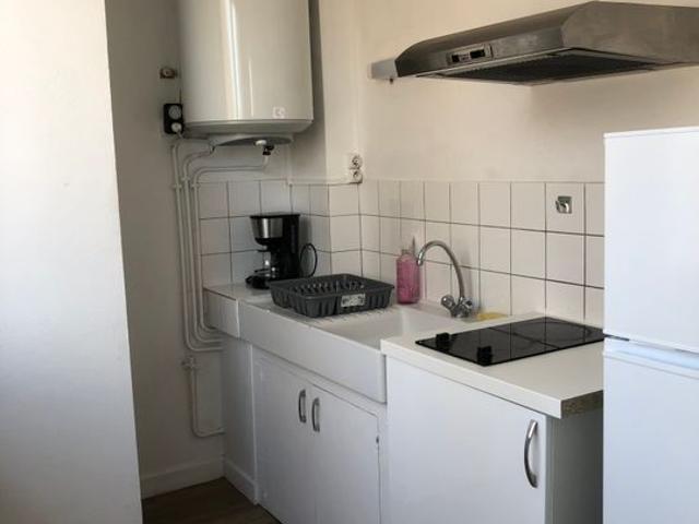 Appartement 1 pièce, 26 m² à louer à Bourges 18000