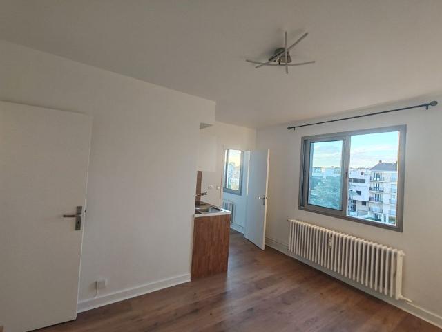 Appartement 1 pièce, 26 m² à louer à Fontenay sous Bois 94120