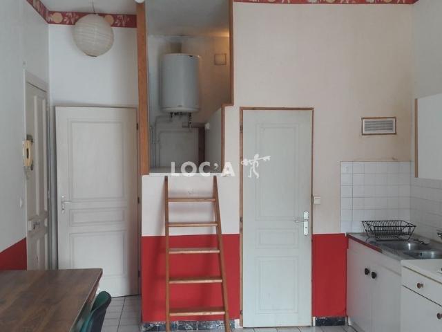 Appartement 1 pièce, 26 m² à louer à Lyon 7 69007
