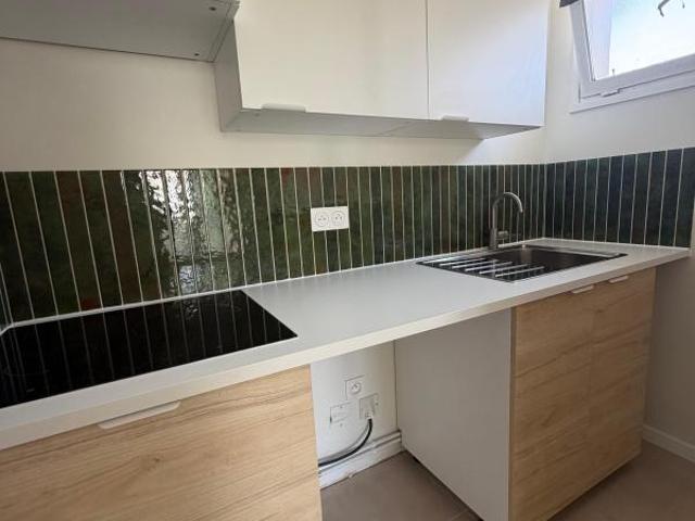 Appartement 1 pièce, 26 m² à louer à La Mulatière 69350