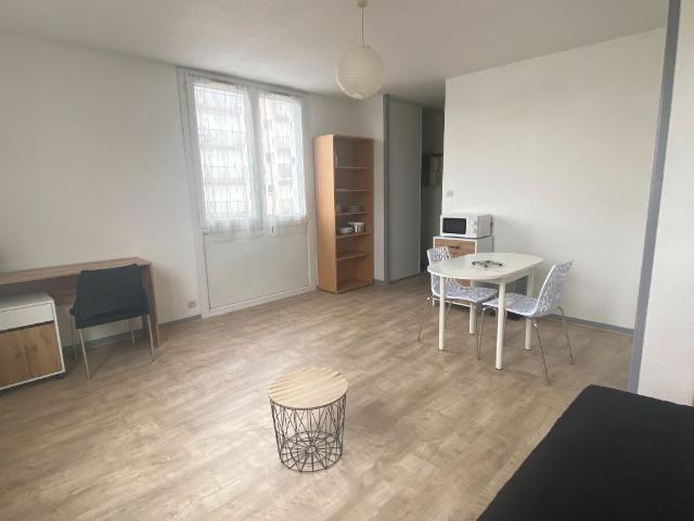 Appartement 1 pièce, 26 m² à louer à Limoges 87100