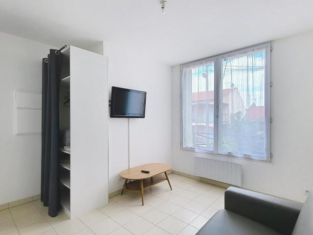 Appartement 1 pièce, 26 m² à louer à Vitry sur Seine 94400