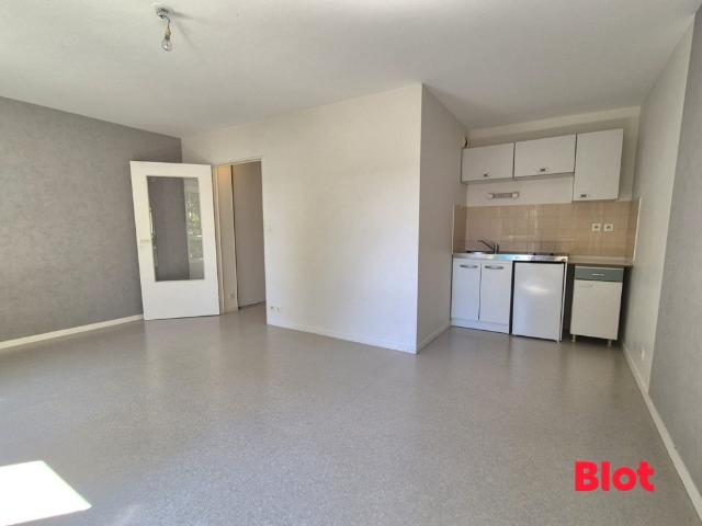 Appartement 1 pièce 27 m²