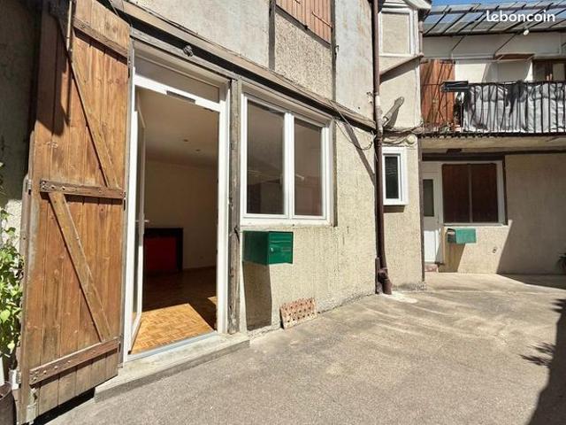 Appartement 1 pièce 27 m²