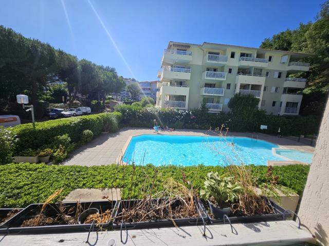 Appartement 1 pièce 27 m²