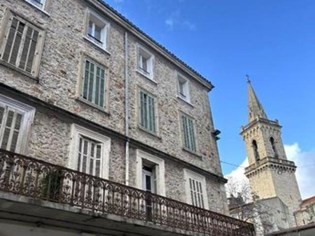 Appartement 1 pièce 27 m²