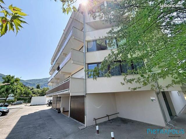 Appartement 1 pièce 27 m²
