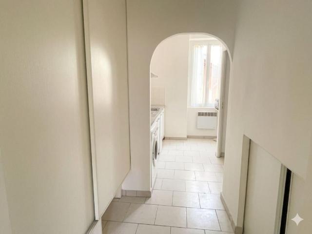 Appartement 1 pièce, 27 m² à louer à Mont de Marsan 40000