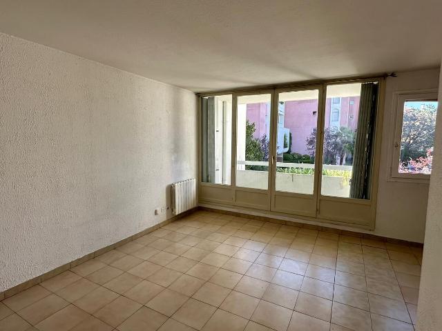 Appartement 1 pièce, 27 m² à louer à Aix en Provence 13090