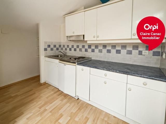 Appartement 1 pièce, 27 m² à louer à Castres 81100