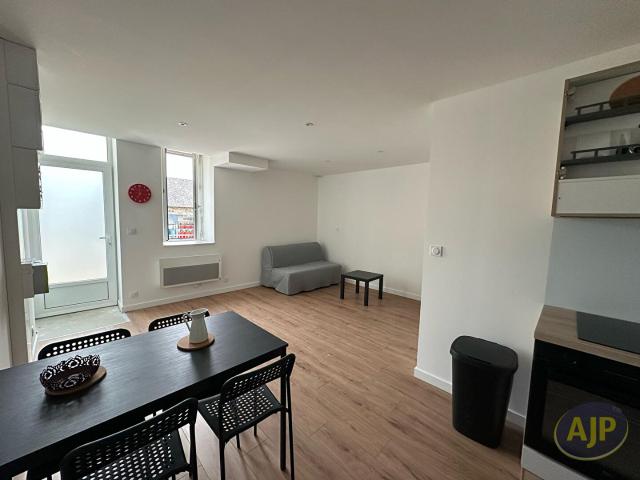 Appartement 1 pièce, 27 m² à louer à Châteaubriant 44110