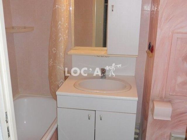 Appartement 1 pièce, 27 m² à louer à Dijon 21000