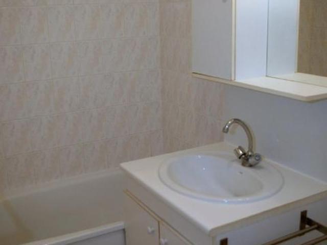 Appartement 1 pièce, 27 m² à louer à Dijon 21000