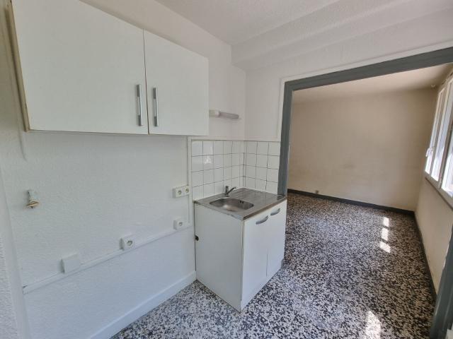 Appartement 1 pièce, 27 m² à louer à Grenoble 38100