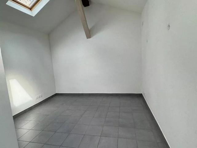 Appartement 1 pièce, 27 m² à louer à Lyon 3 69003