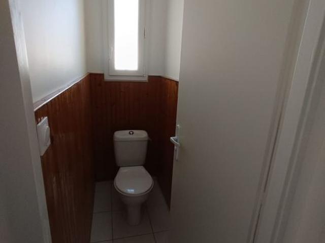 Appartement 1 pièce, 27 m² à louer à La Roche sur Yon 85000