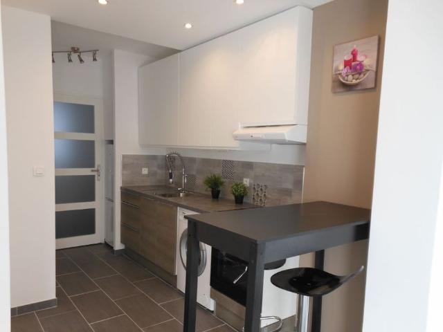 Appartement 1 pièce, 27 m² à louer à La Seyne sur Mer 83500