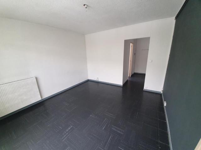 Appartement 1 pièce, 27 m² à louer à Le Pont de Claix 38800