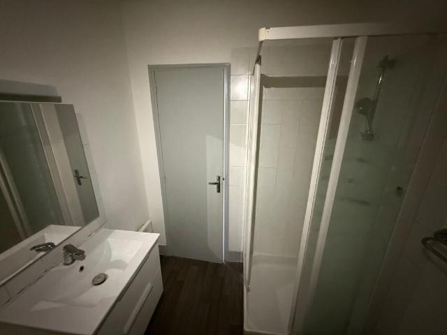 Appartement 1 pièce, 27 m² à louer à Limoges 87000