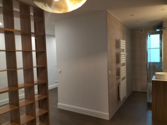 Appartement 1 pièce, 27 m² à louer à Paris 15 75015