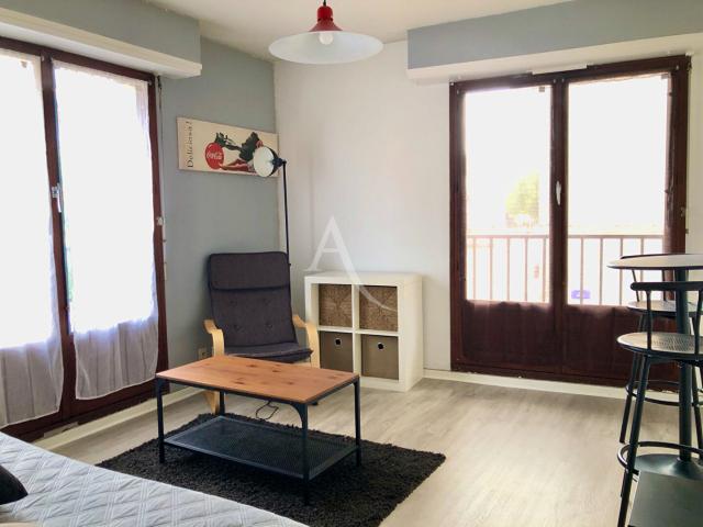 Appartement 1 pièce, 27 m² à louer à Pau 64000