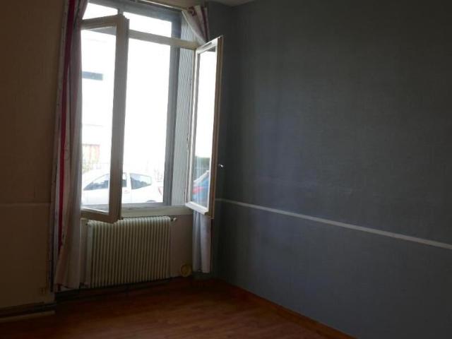 Appartement 1 pièce, 27 m² à louer à Saint Étienne 42000