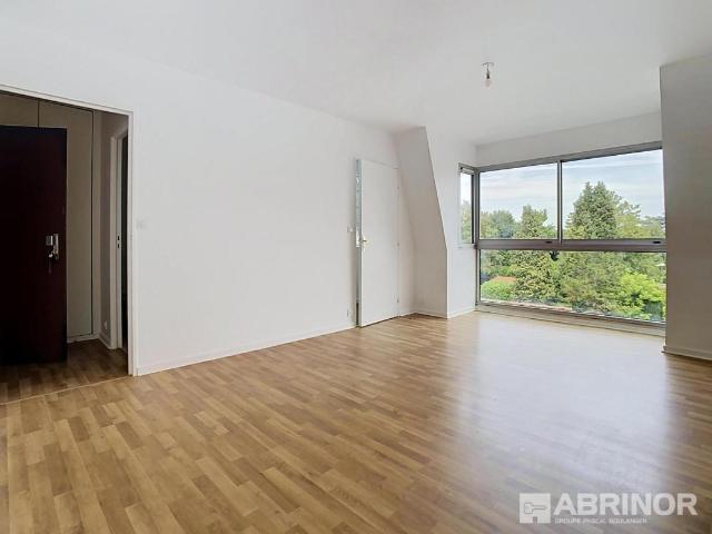 Appartement 1 pièce, 27 m² à louer à Villeneuve d'Ascq 59650