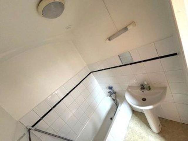 Appartement 1 pièce 27.61 m²