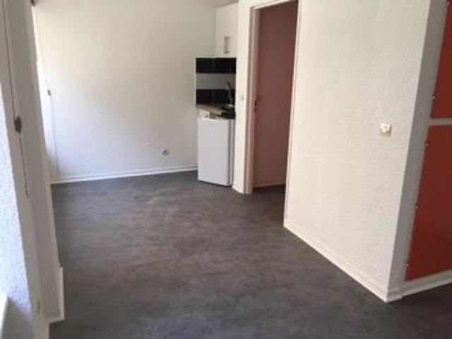 Appartement 1 pièce 27.63 m²