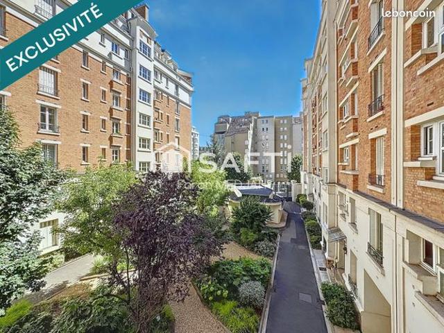 Studio 1 pièce 28 m²