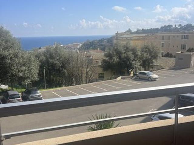 Appartement 1 pièce 28 m²